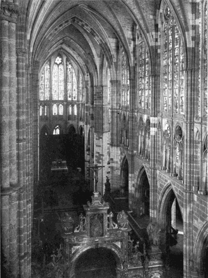 CATHEDRAL OF LEON
Looking up the nave