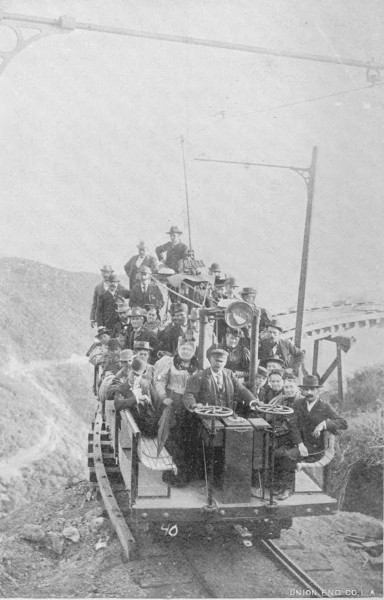 Observation Car on Grand Circular Bridge en route for
Alpine Tavern.