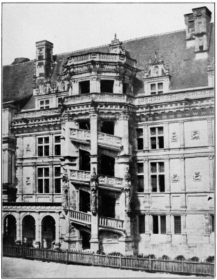 CHATEAU AT BLOIS (LOIR ET CHER), FRANCE, WING OF FRANCOIS
I. FRANCE.