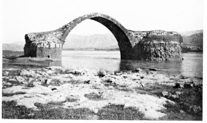 Fig. 186.—JEZÎRET IBN ’UMAR, BRIDGE.