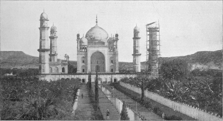 Tomb of Rahbea Dhoorane, at Aurungabad