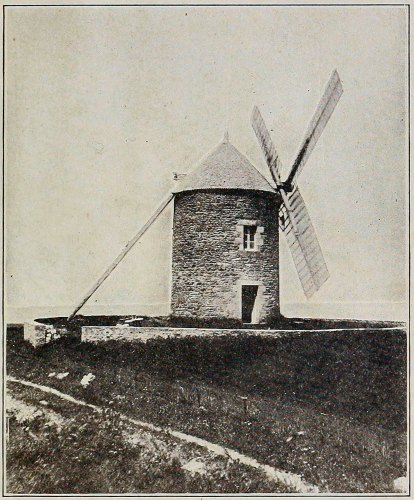 Tower mill and tail beam. St. Lunaire, France.